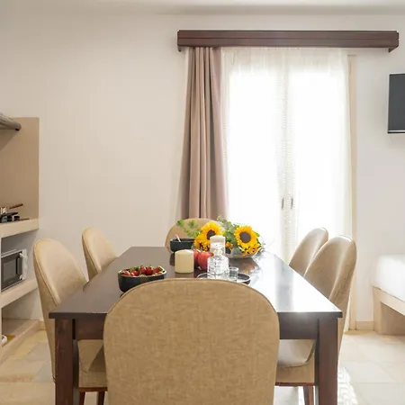 Etheria Naxos * Άγιος Προκόπιος
